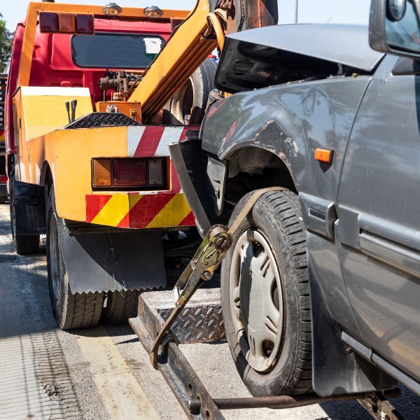 emergency towing service